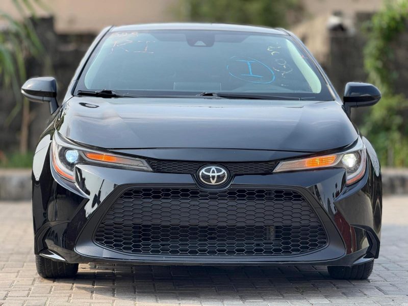 2021 TOYOTA COROLLA LE